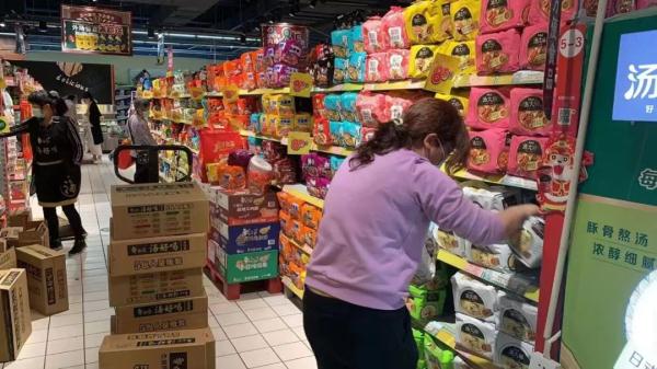 河南保供稳价举措见效，生活物资运输畅通、农产品供应充足